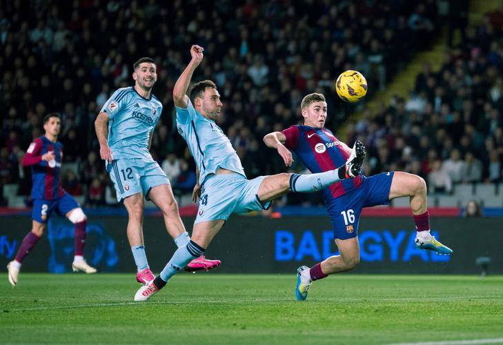 开云全站-西甲比赛，专业人士分析中场对抗变化与进攻效率的简单介绍