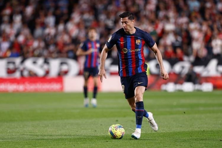 西甲比赛,专业人士分析中场对抗变化与进攻效率的简单介绍 西甲比赛,专业人士分析中场对抗变化与进攻效率的简单介绍