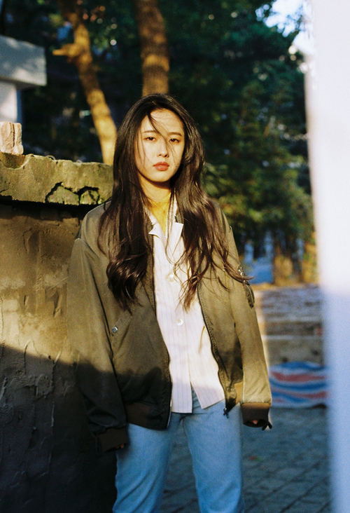 kaiyun开云·官方网站-_极限滑草赛：在坡地上体验速度奇迹_，滑草滑道视频