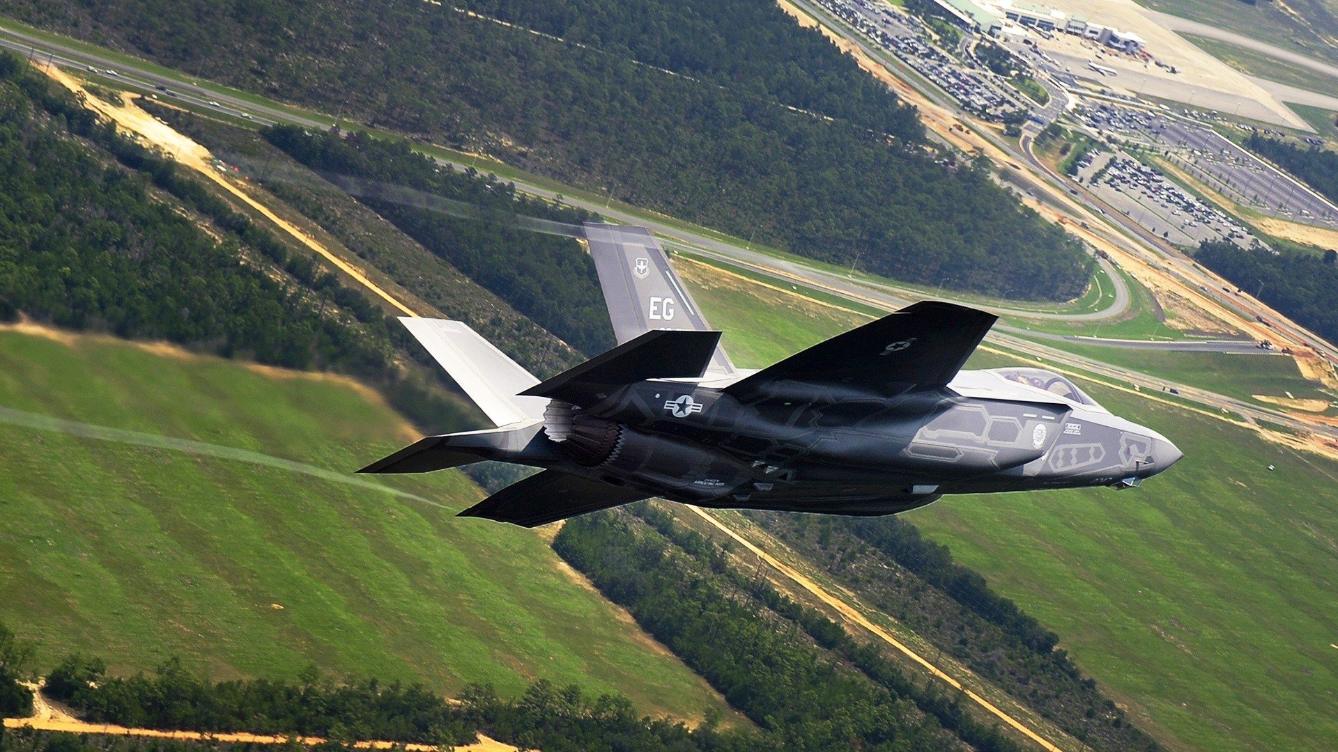 《【趋势前沿】2025电竞行业五大潜在变革点》,电竞产业发展规划